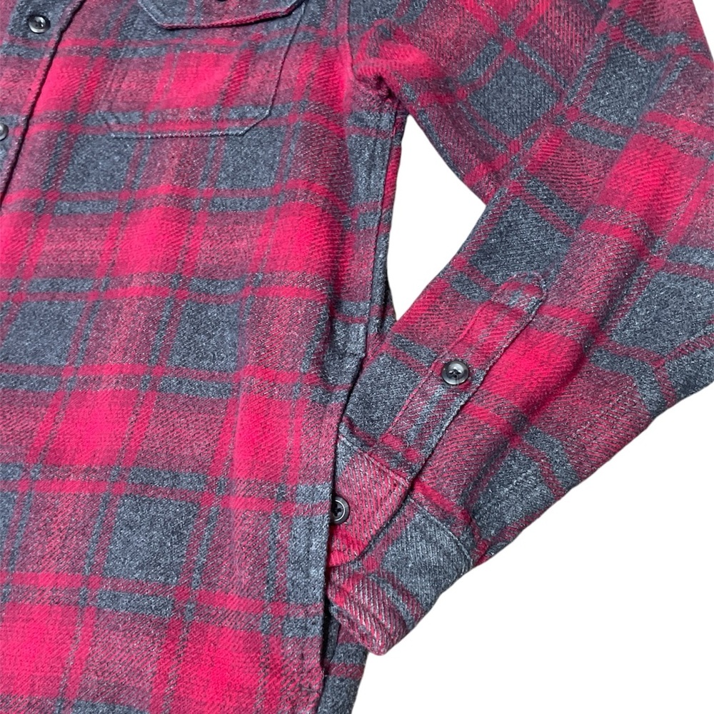 Orvis Flannel Button Down Medium - image 3